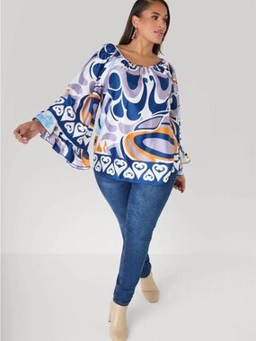 NWT PLUS  Size Abstract Print Peasant Top